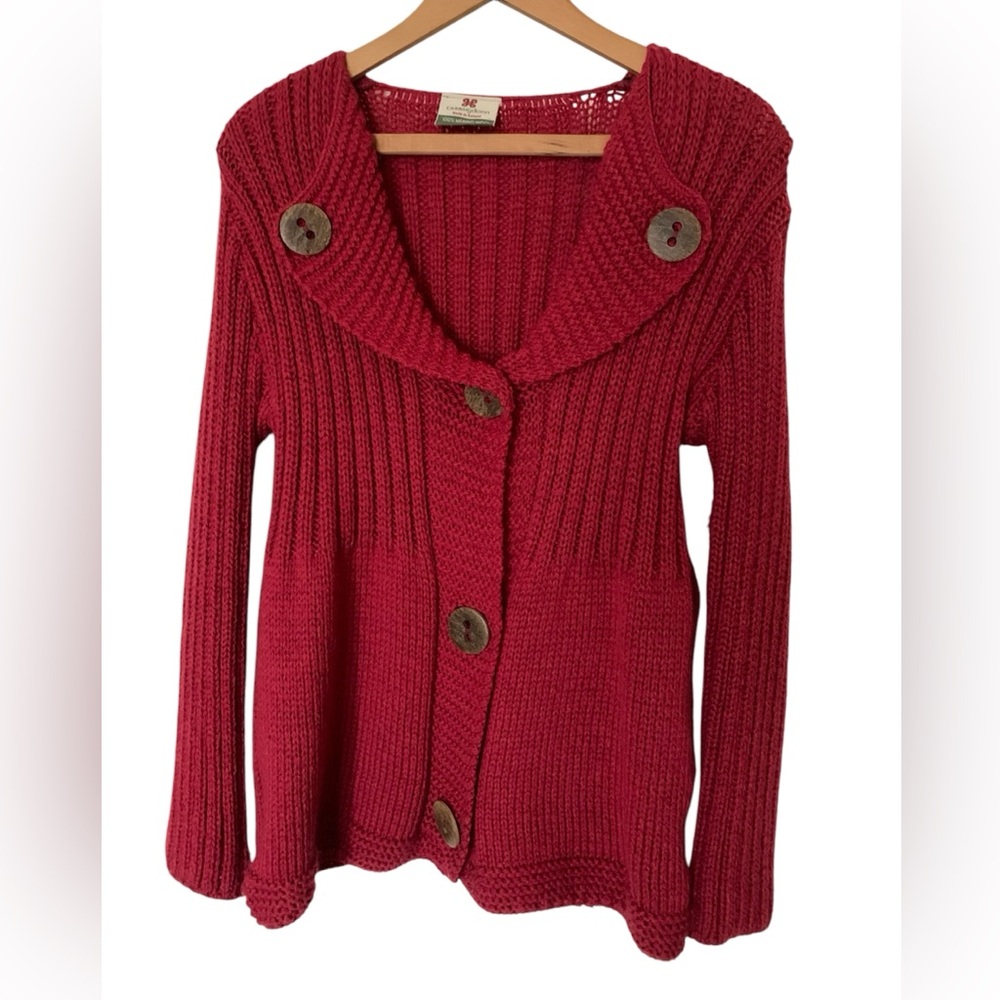 Irish wool sweater Carraigdonn M red marino wool wood buttons lapel collar
